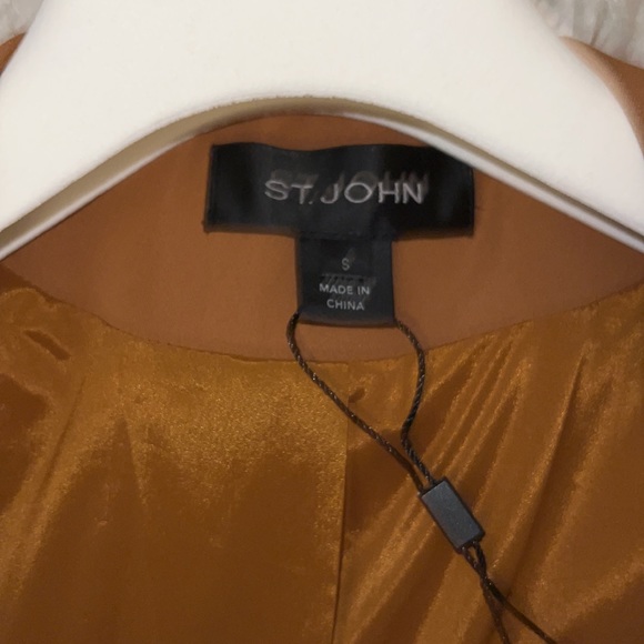 ST. JOHN COLLECTION Draped Twill Wrap Jacket - Picture 6 of 7
